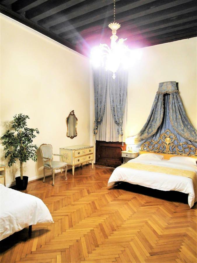 Noble Palace Grand Canal Affittacamere *
